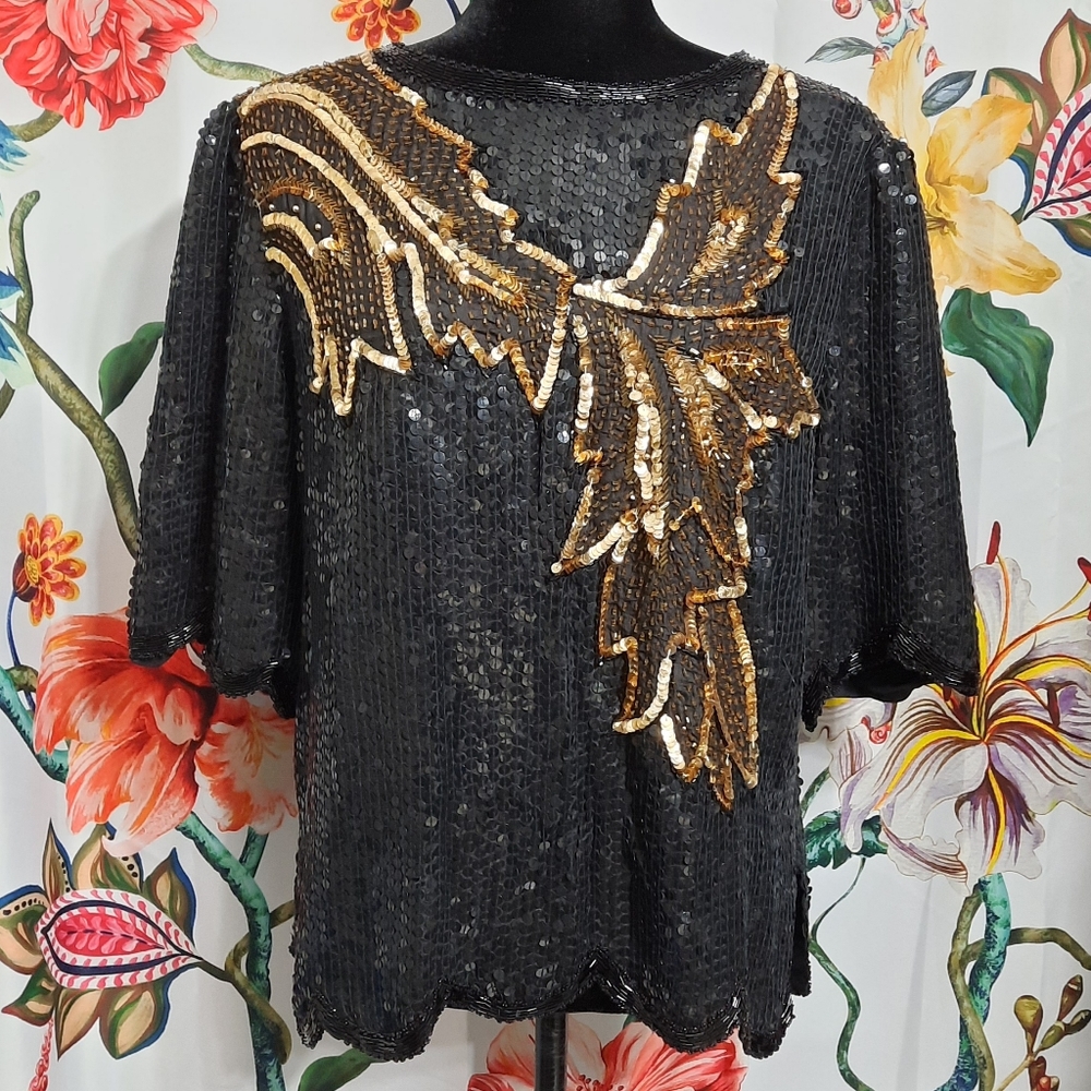 ~{Vintage}~ Silk sequined scalloped edge top.